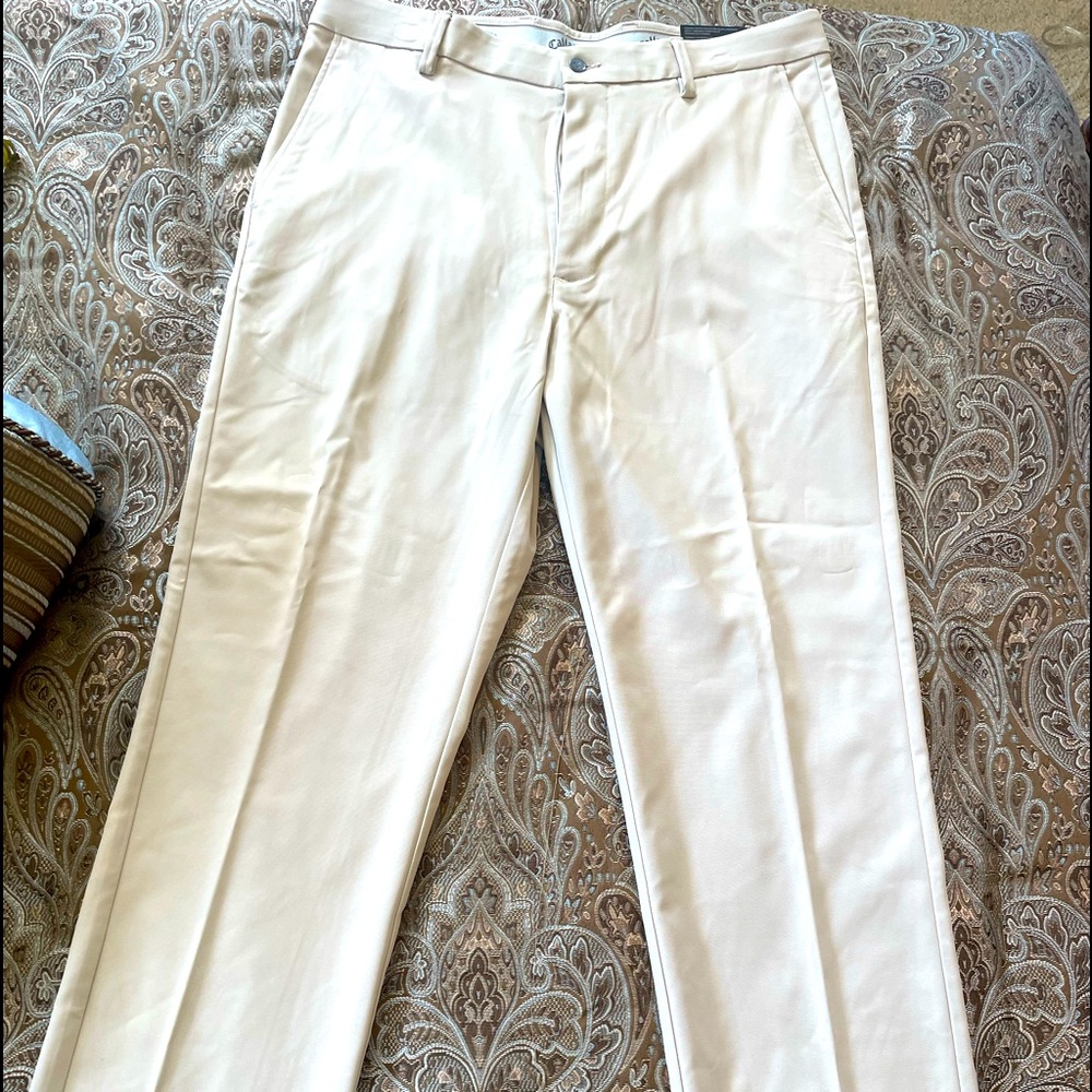 NWT Callaway Pro Spin 3.0 36W x 34L golf/dress pants.  Khaki color.